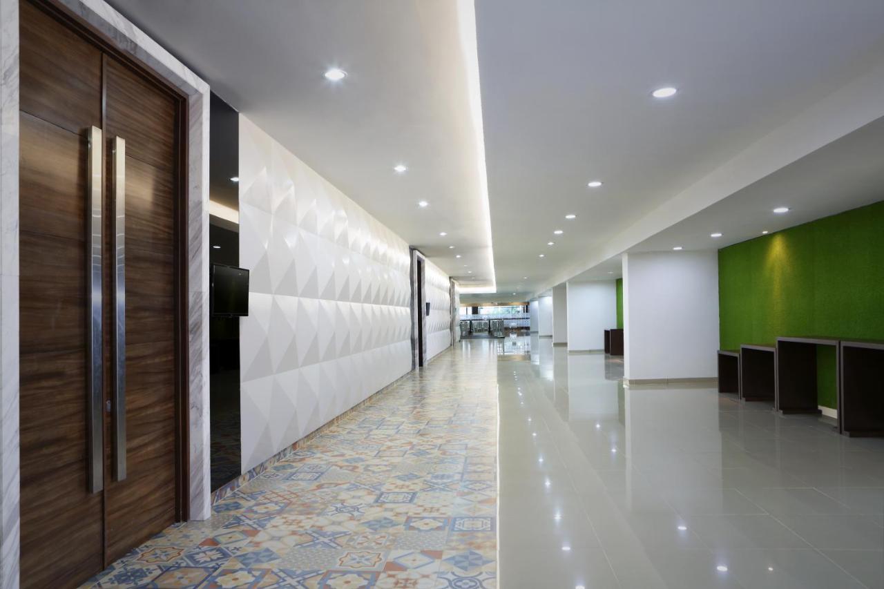 Hotel Santika Kelapa Gading Cakarta Dış mekan fotoğraf